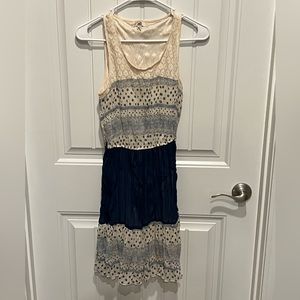 Women’s sundress size s